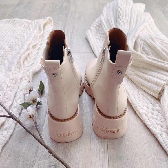 Sam & Libby Chunky heeled Chelsea boot - Picture 5 of 12